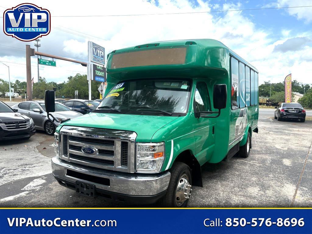 2017 Ford Econoline E450
