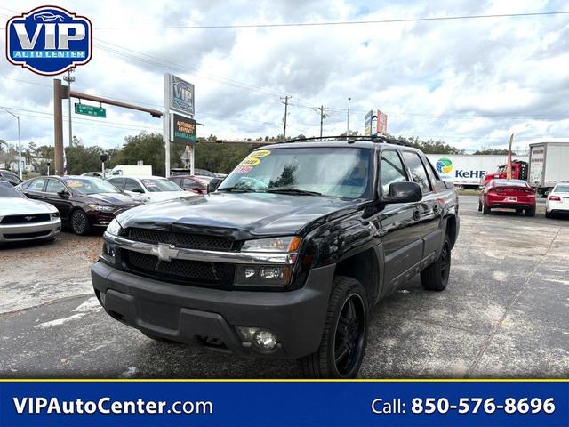 Black 2003 Chevrolet Avalanche 1500 4WD Pickup Truck Four-Wheel Drive Automatic