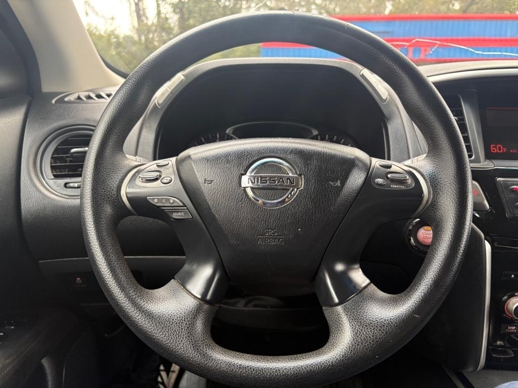 Nissan Pathfinder photo 22