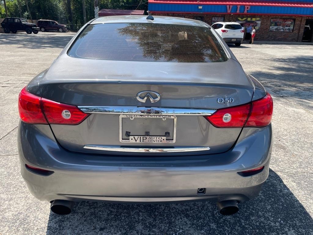 Infiniti Q50 photo 4