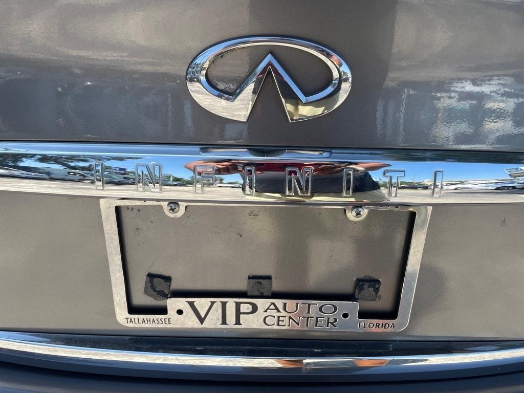 Infiniti Q50 photo 6