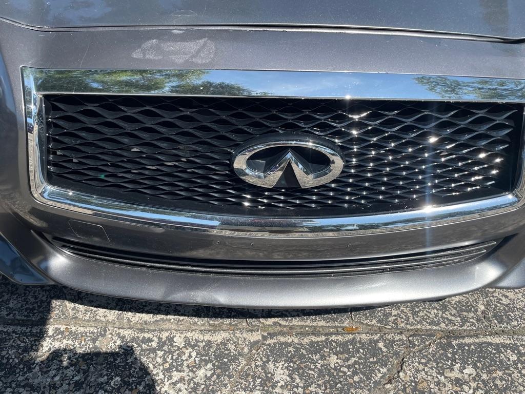 Infiniti Q50 photo 12