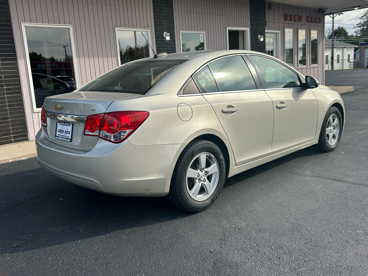 Chevrolet Cruze Limited 4dr Sdn Auto LT w/1LT 2016 Chevrolet Cruze Limited 4dr Sdn Auto LT w/1LT 2016