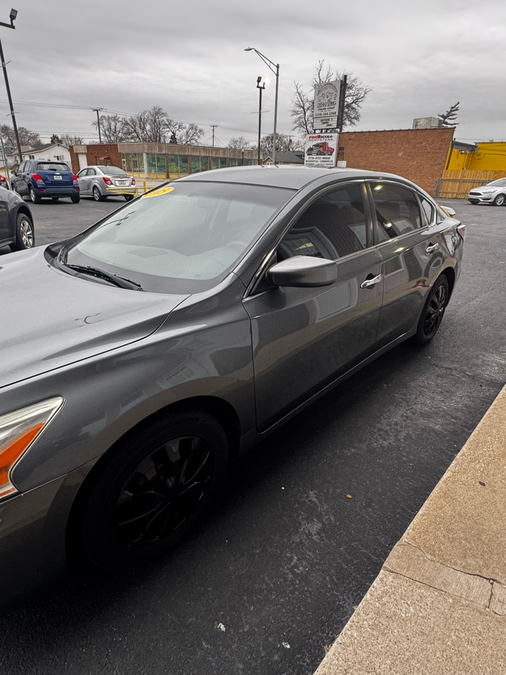 Nissan Altima 4dr Sdn I4 2.5 S 2015