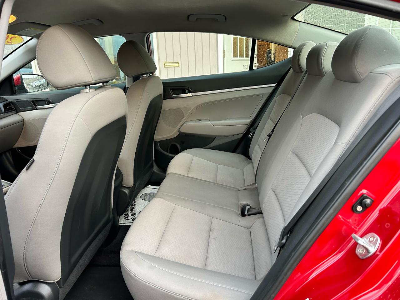 Hyundai Elantra SE Auto 2019