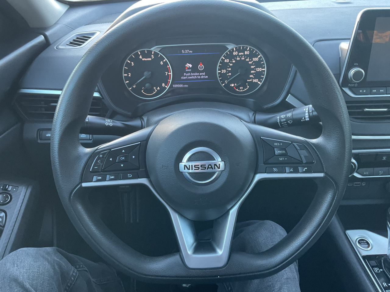 Nissan Altima 2.5 S Sedan 2020 Nissan Altima 2.5 S Sedan 2020