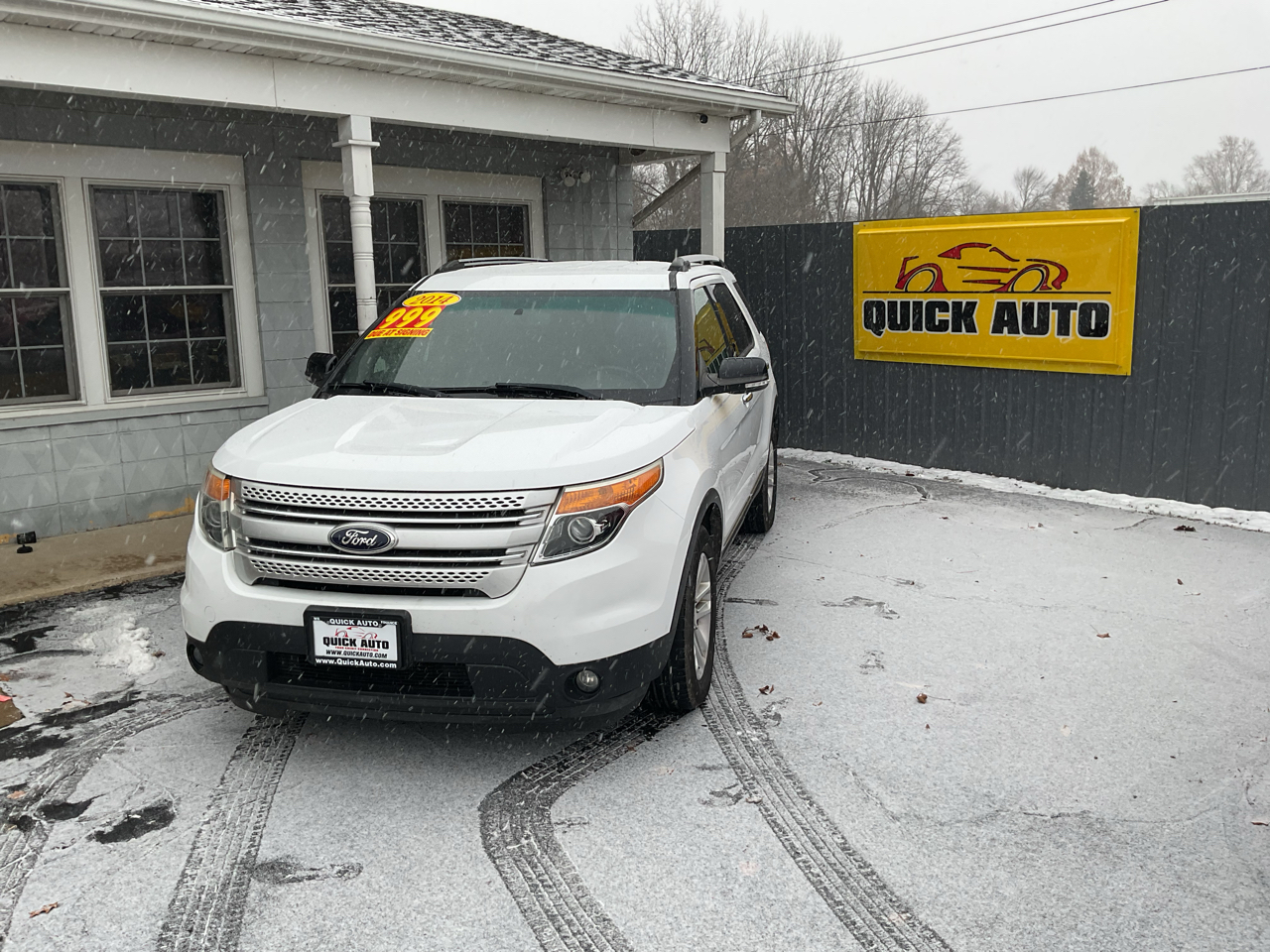 2014 Ford Explorer FWD 4dr XLT