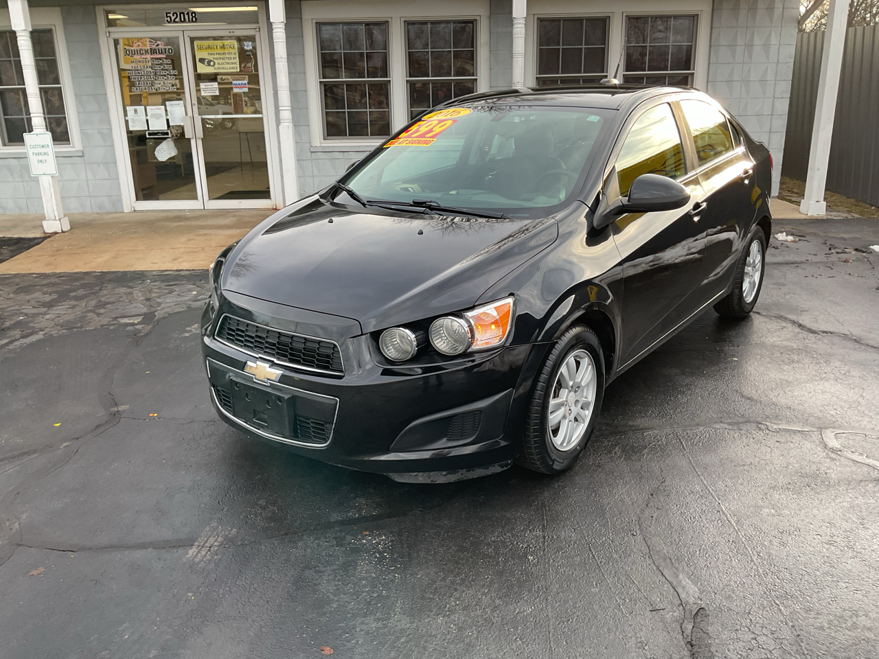 Chevrolet Sonic 4dr Sdn Auto LT 2016