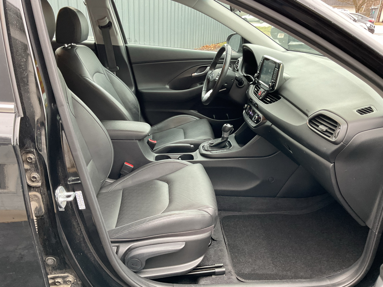 Hyundai Elantra GT Auto 2019