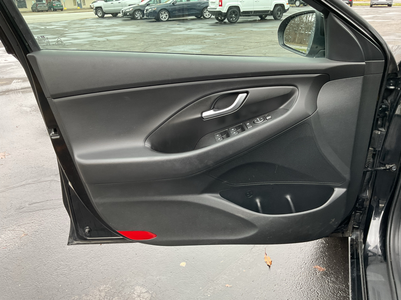 Hyundai Elantra GT Auto 2019