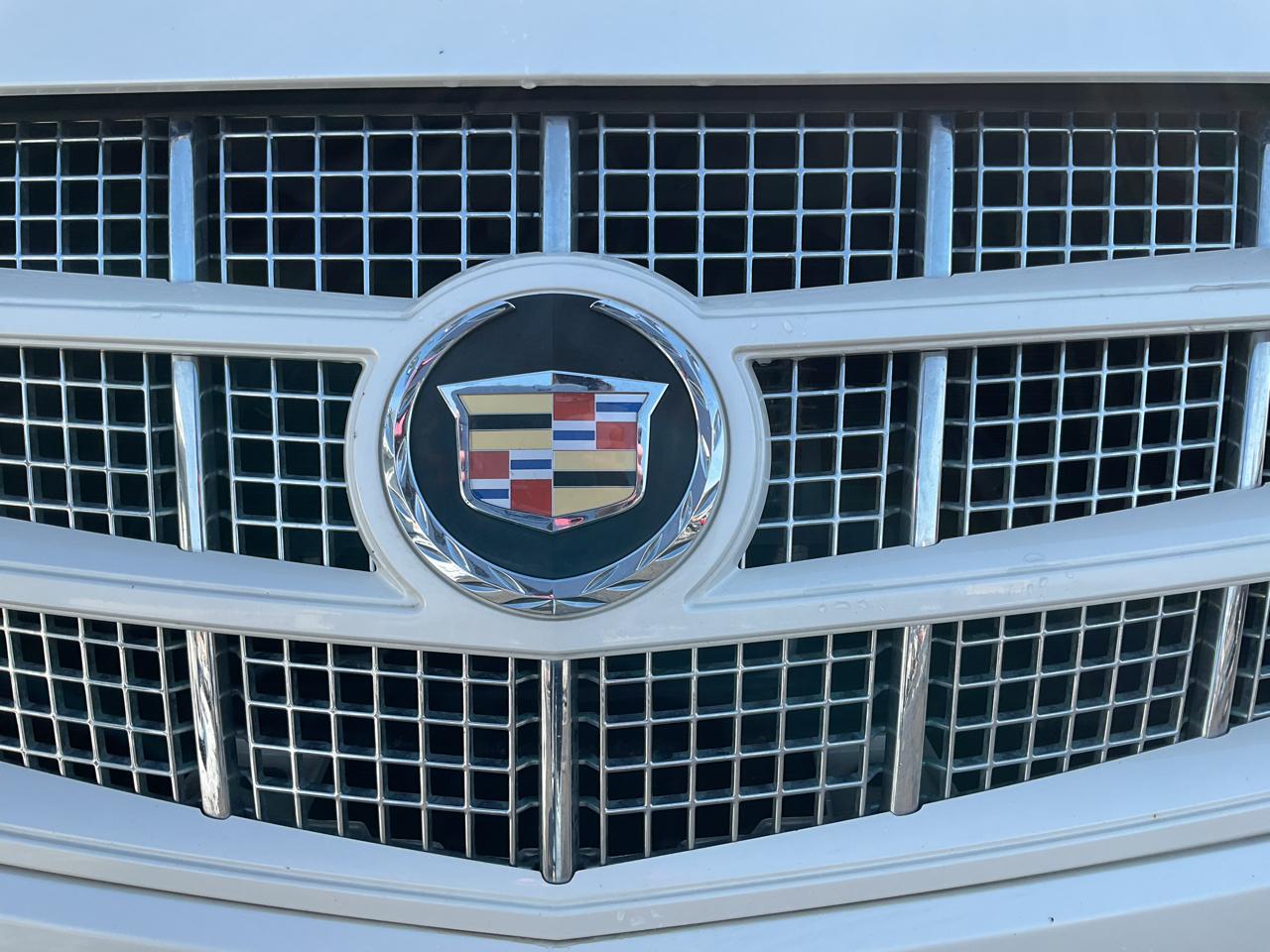 Cadillac Escalade ESV AWD 4dr Premium 2014