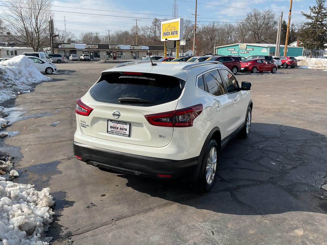Nissan Rogue Sport FWD SV 2020