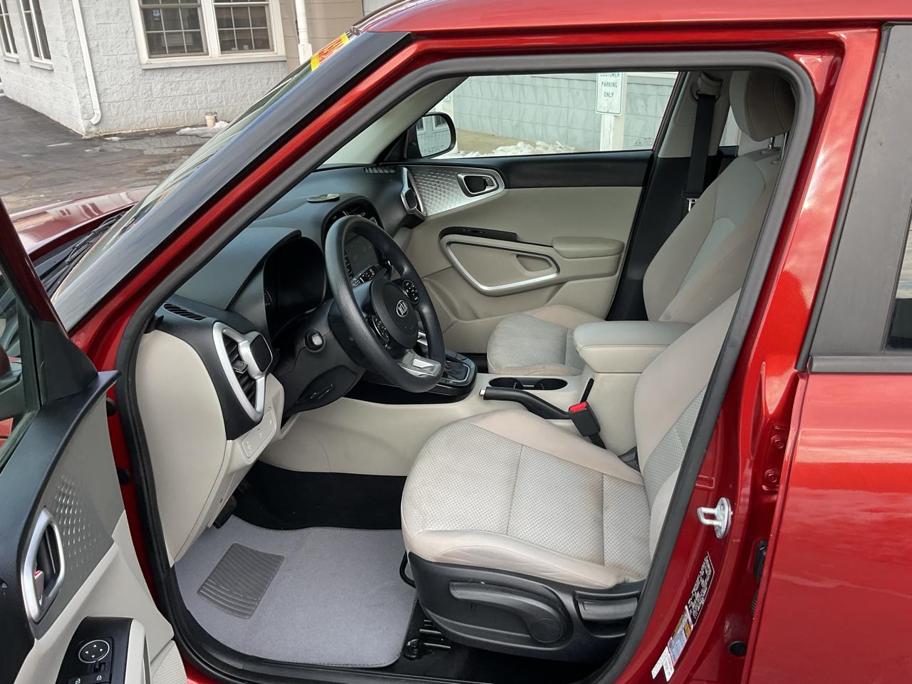 Kia Soul LX IVT 2020