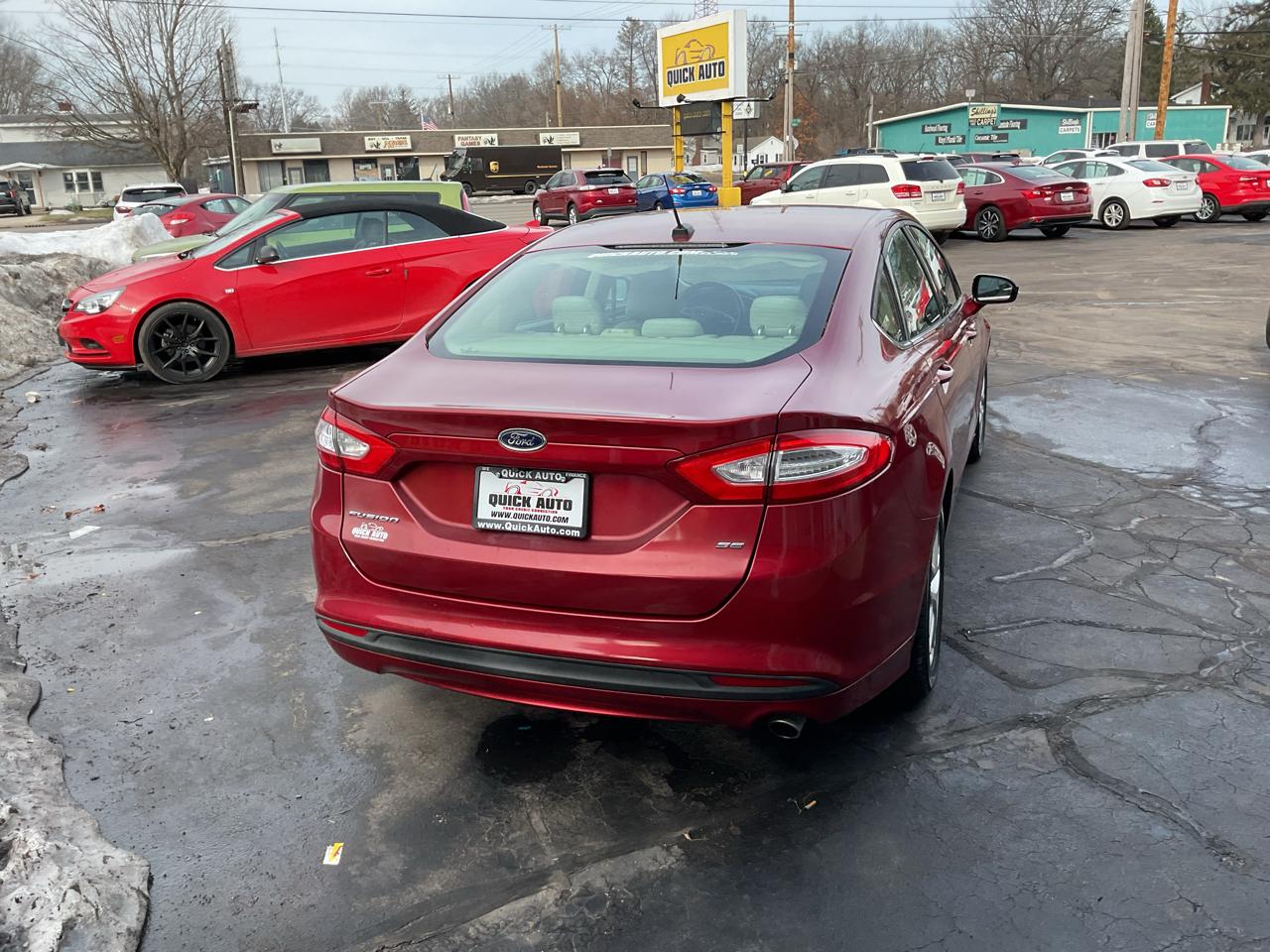 Ford Fusion 4dr Sdn SE FWD 2015