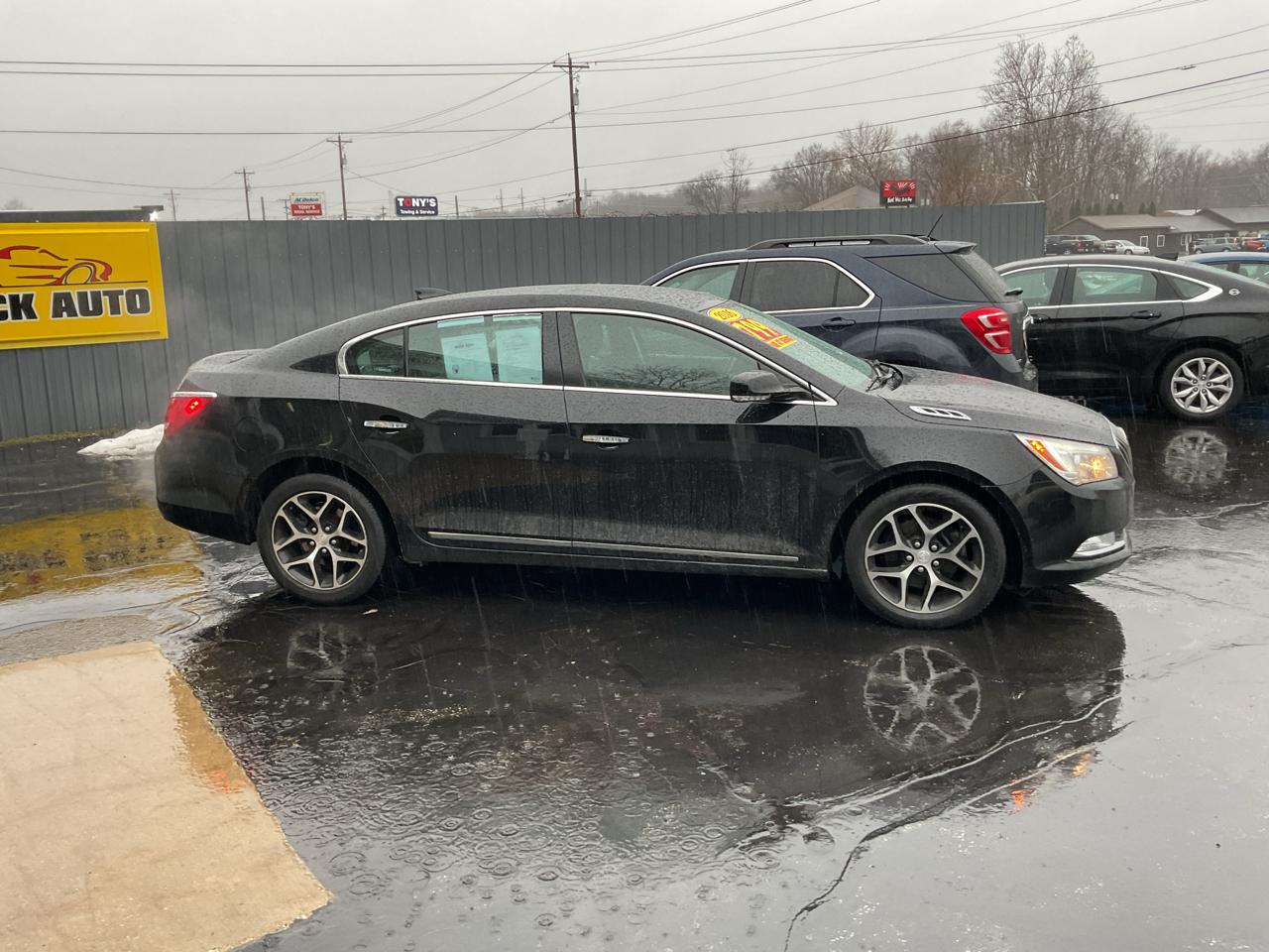 Buick LaCrosse 4dr Sdn Sport Touring FWD 2016