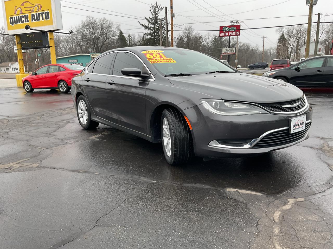Chrysler 200 4dr Sdn Limited FWD 2016