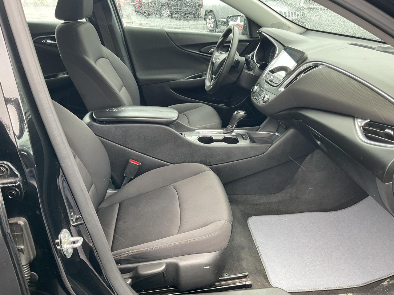 Chevrolet Malibu 4dr Sdn LT 2020