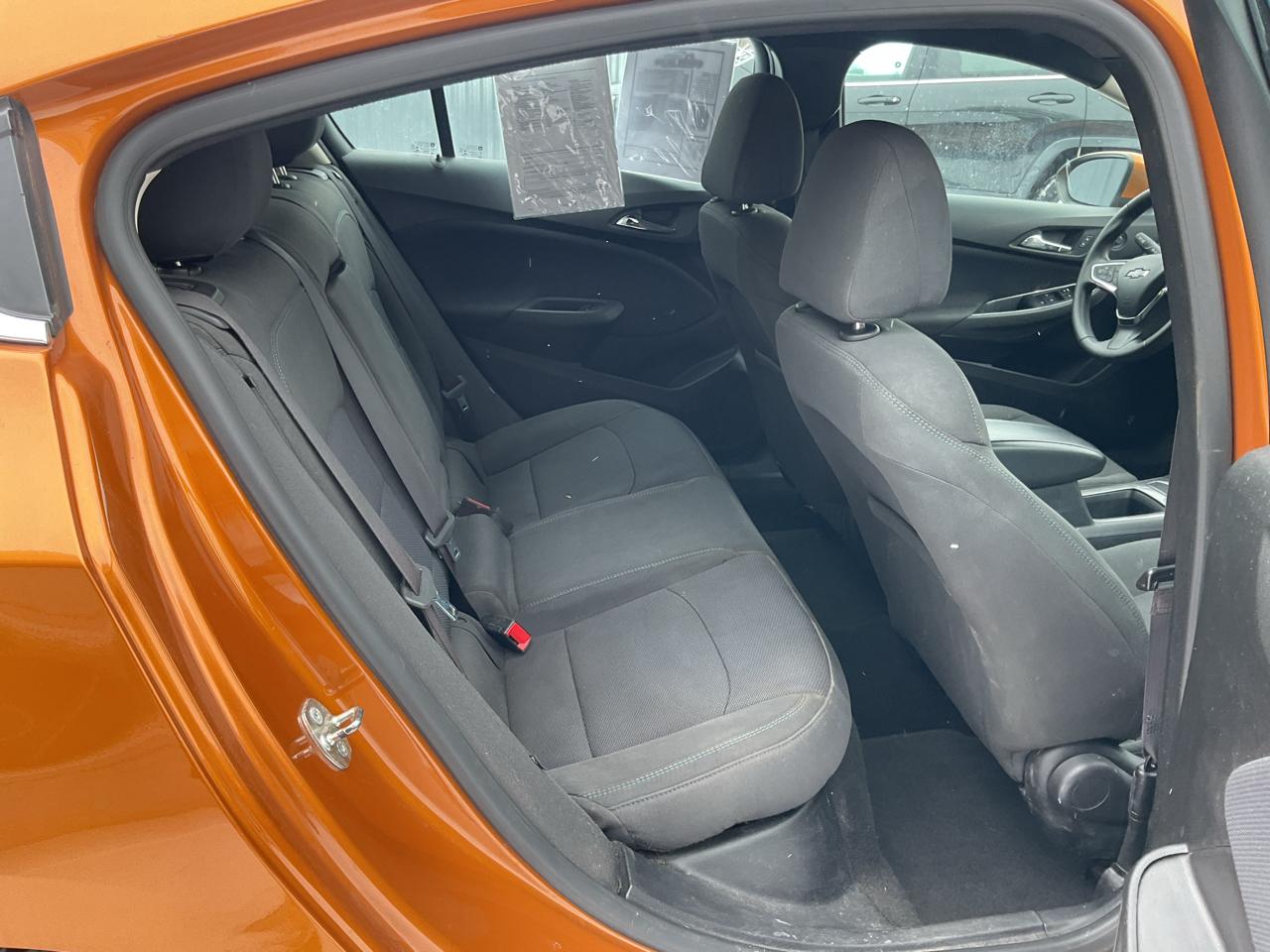 Chevrolet Cruze 4dr HB 1.4L LT w/1SD 2017