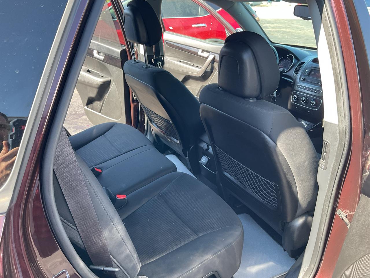 Kia Sorento 2WD 4dr V6 LX 2015