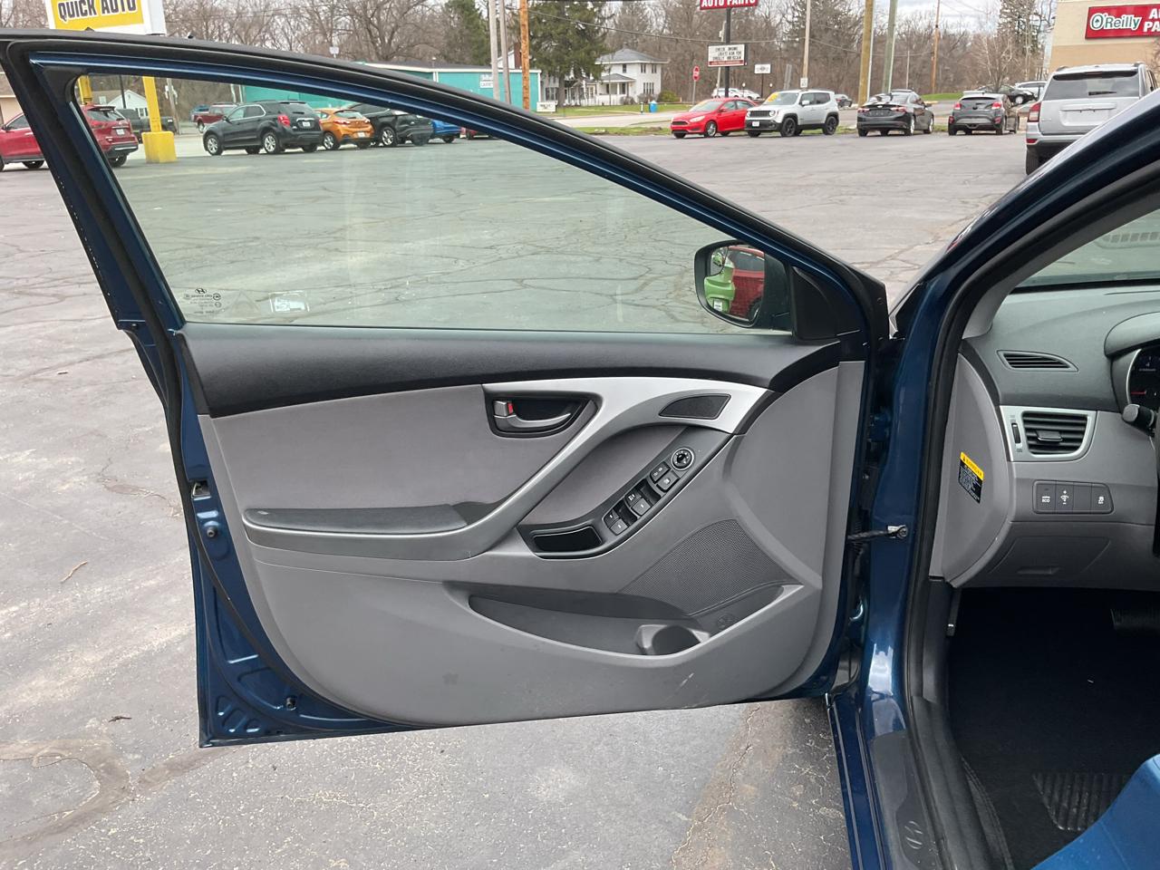 Hyundai Elantra 4dr Sdn Auto SE (Ulsan Plant) 2014