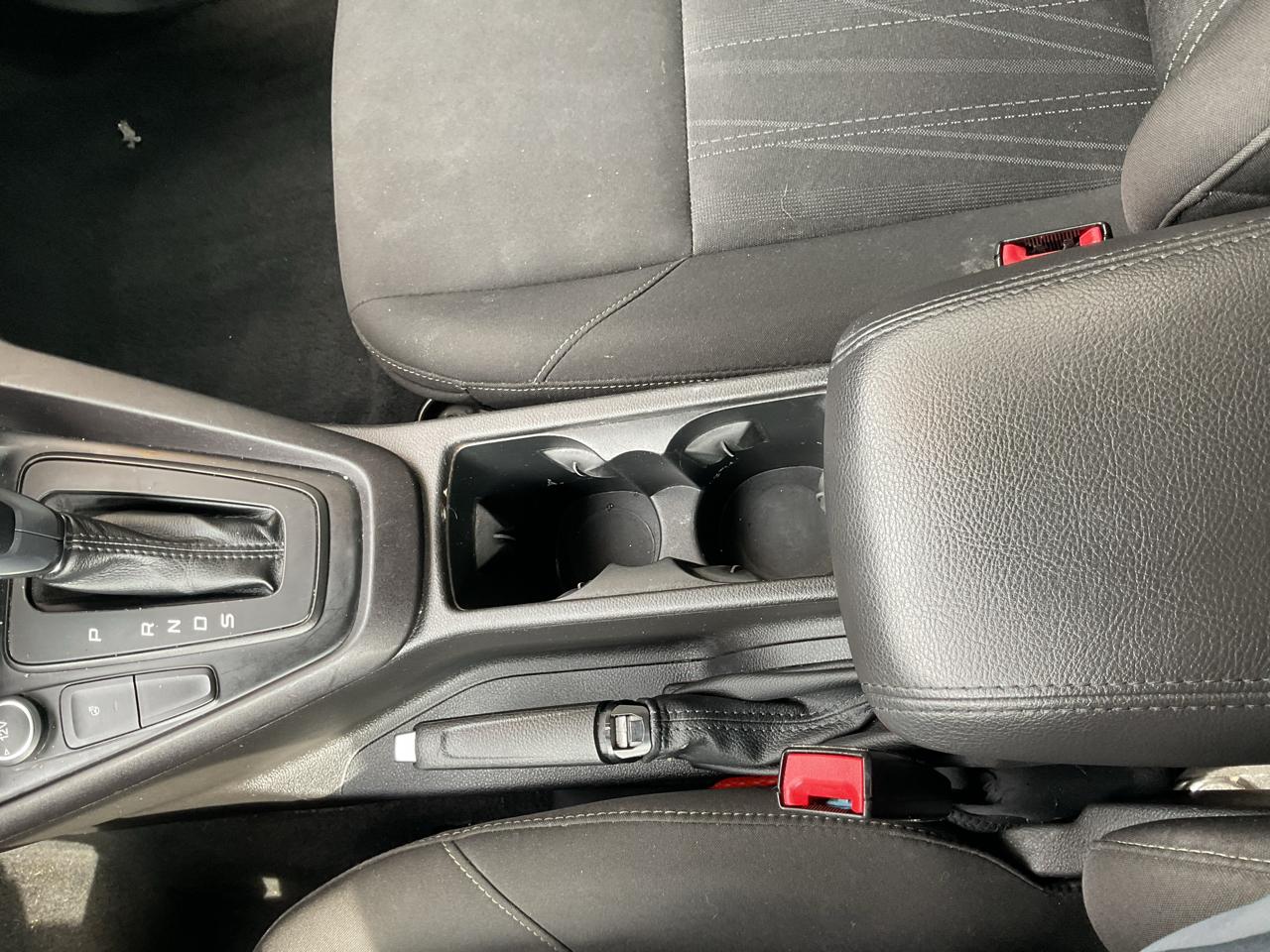 Ford Focus 5dr HB SE 2015