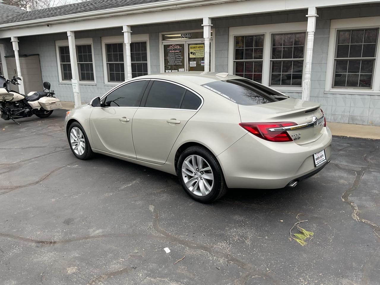 Buick Regal 4dr Sdn Turbo FWD 2016