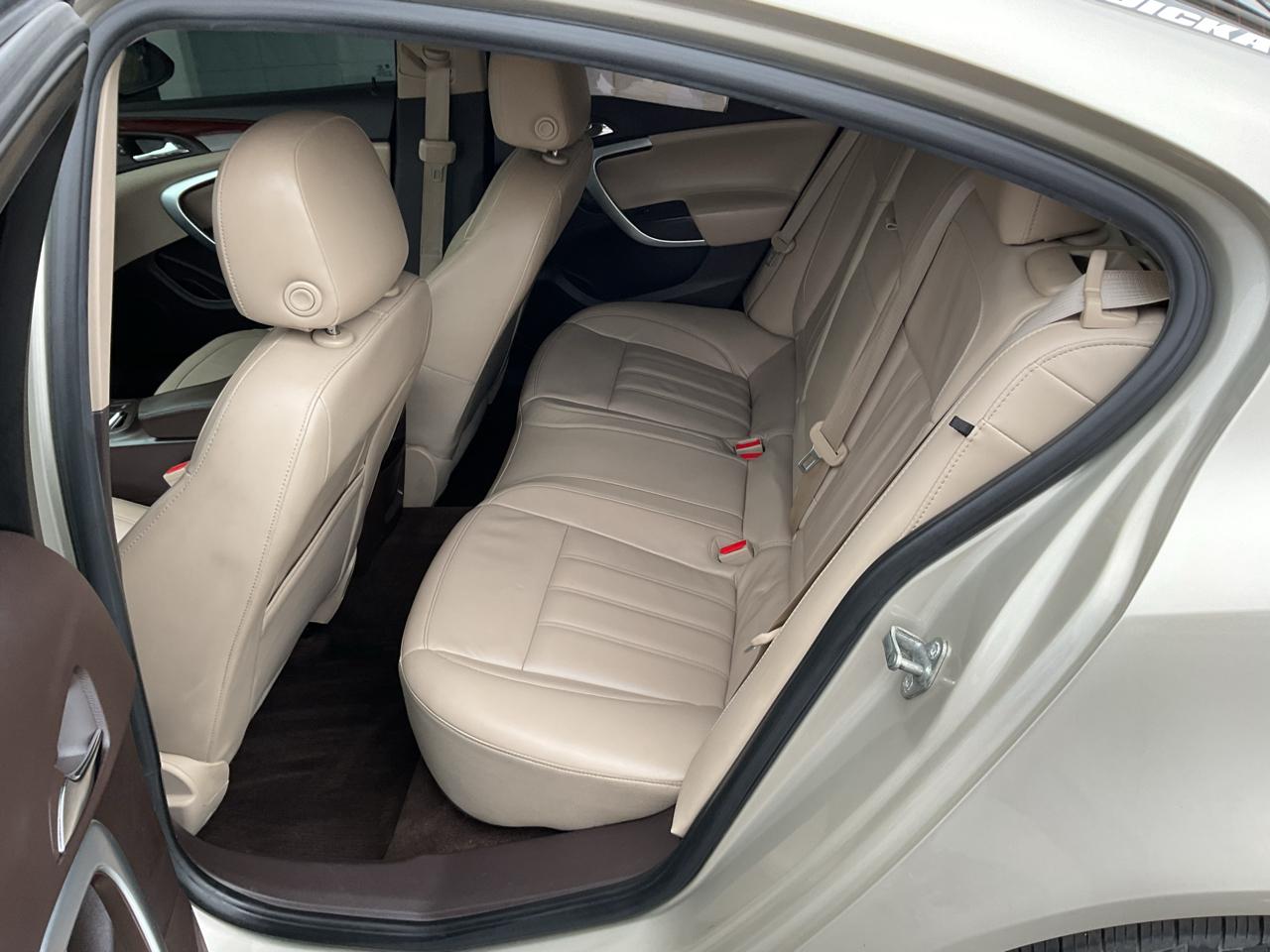 Buick Regal 4dr Sdn Turbo FWD 2016