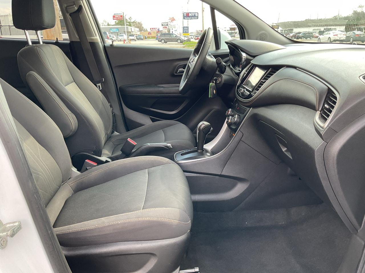 Chevrolet Trax FWD 4dr LT 2019