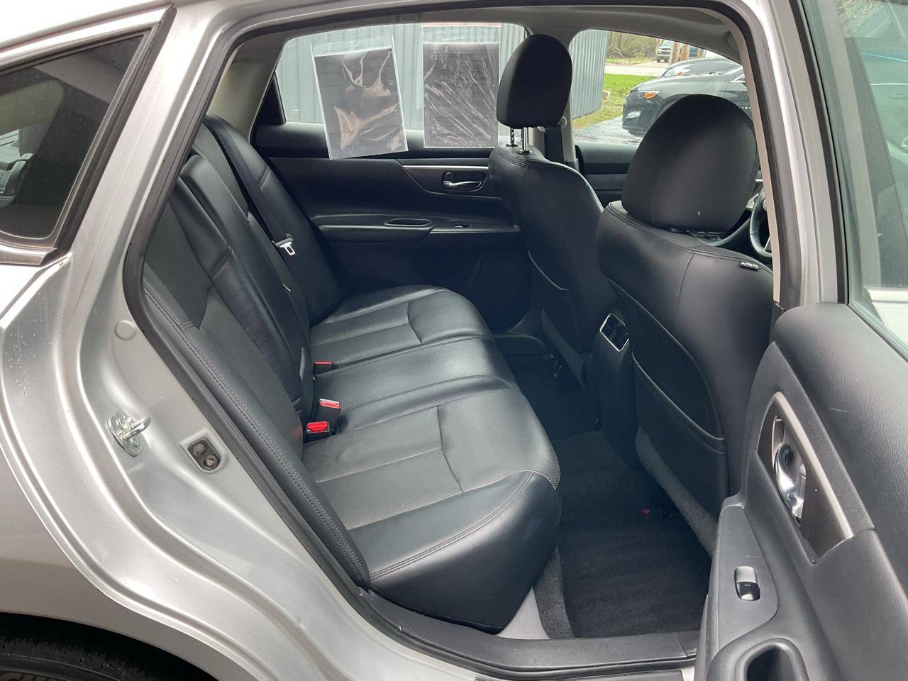 Nissan Altima 4dr Sdn I4 2.5 SL 2014