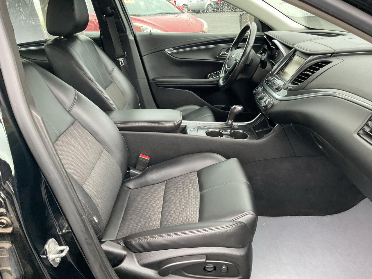 Chevrolet Impala 4dr Sdn LT w/1LT 2019