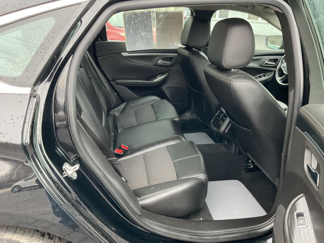 Chevrolet Impala 4dr Sdn LT w/1LT 2019