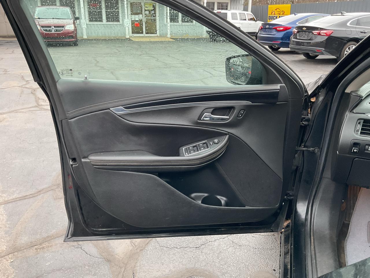 Chevrolet Impala 4dr Sdn LT w/1LT 2019