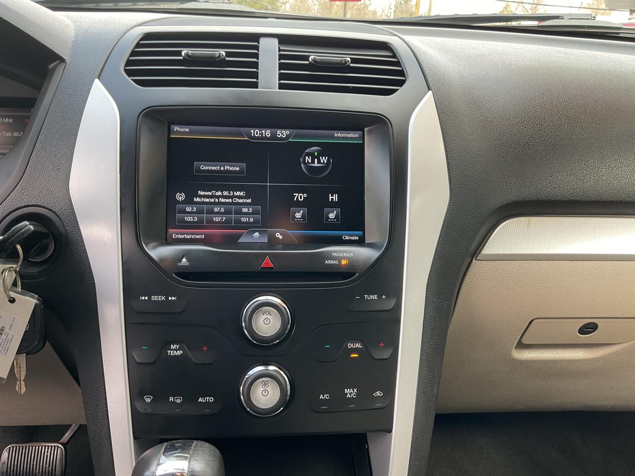 Ford Explorer 4WD 4dr XLT 2015