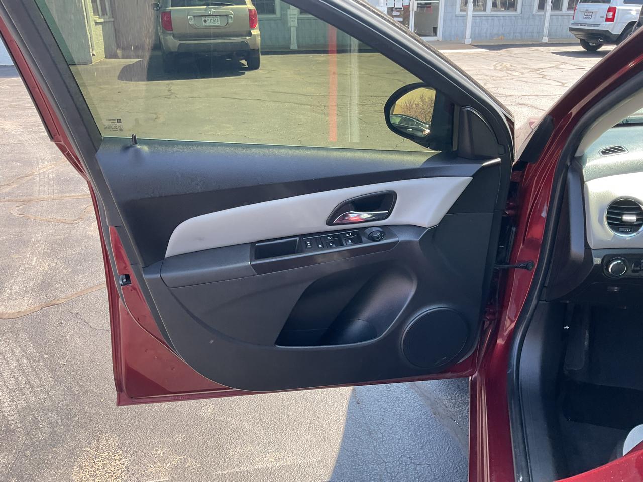 Chevrolet Cruze 4dr Sdn Auto 1LT 2015