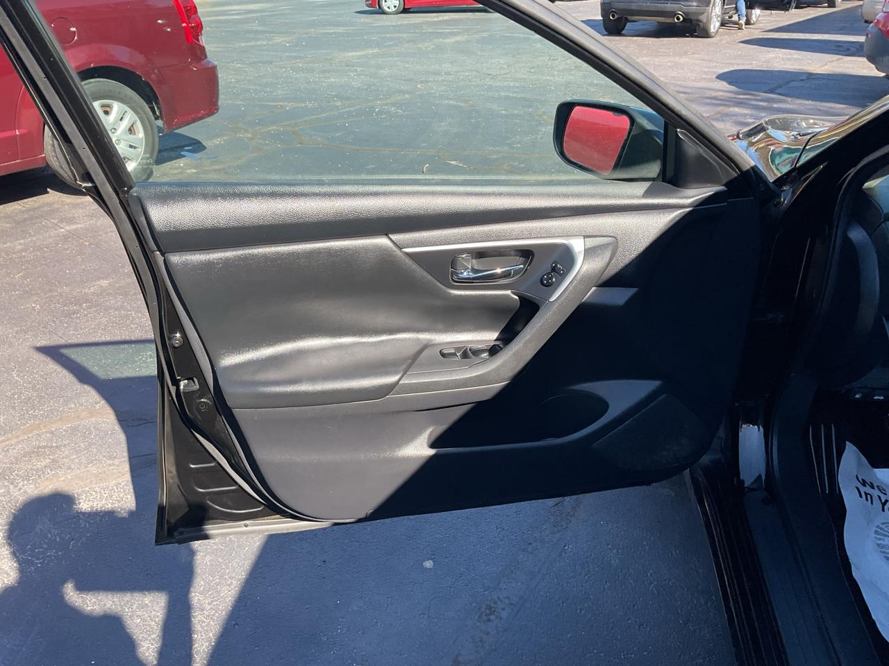 Nissan Altima 2.5 S Sedan 2017