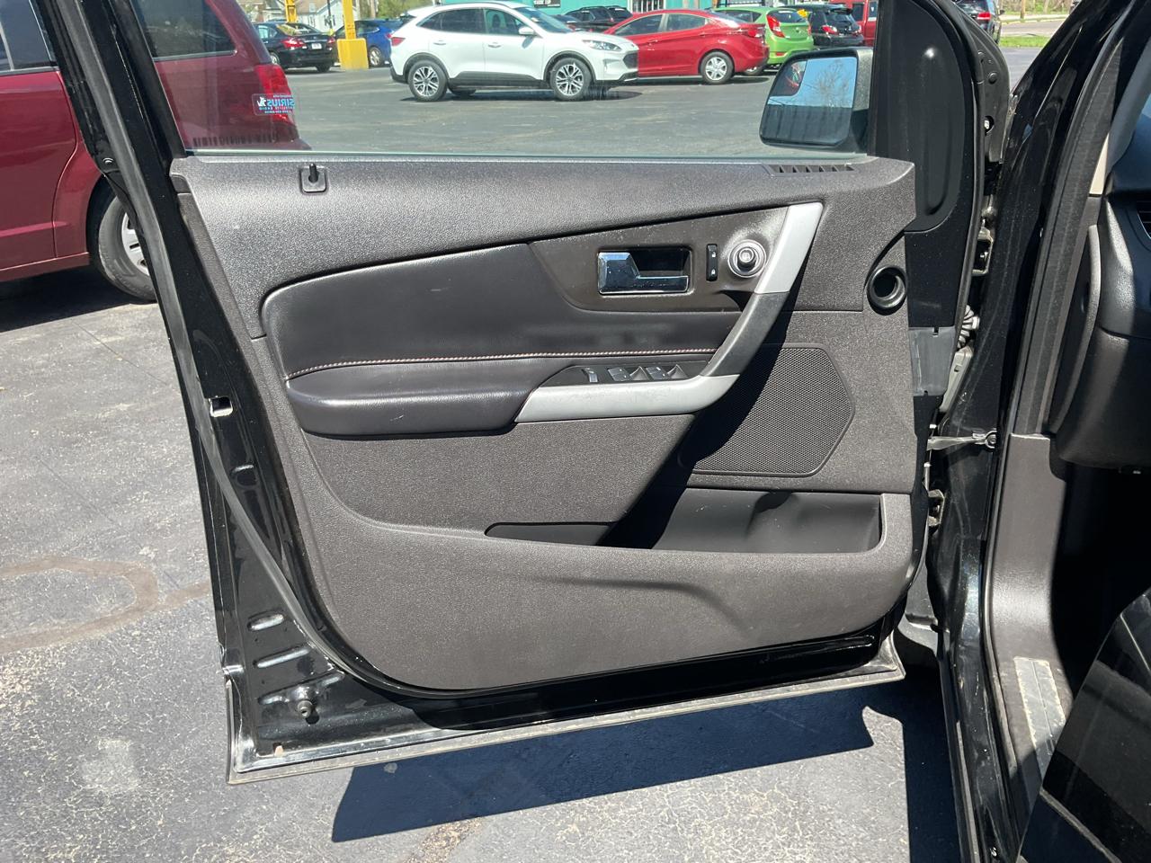 Ford Edge 4dr Limited AWD 2013