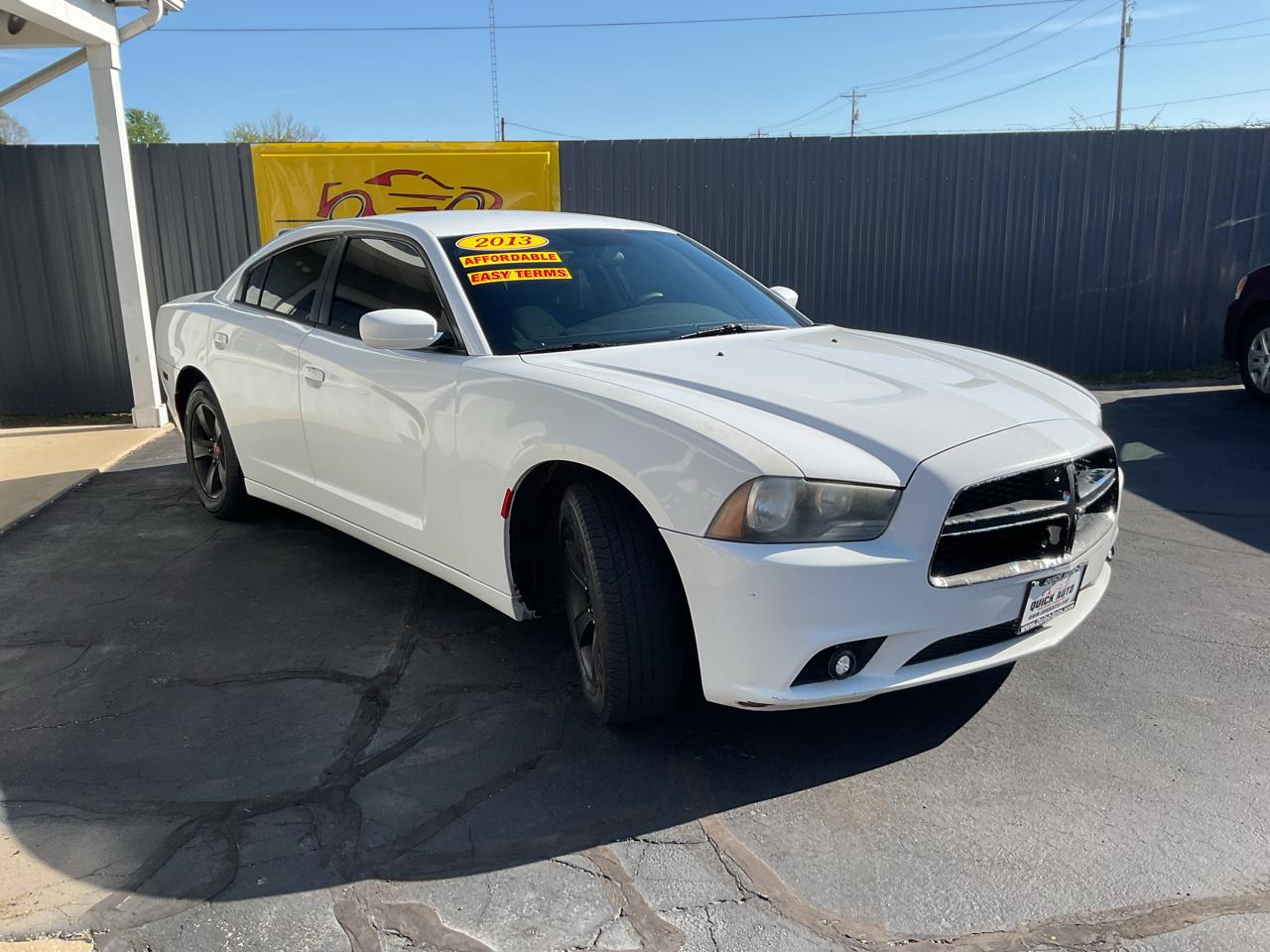 Dodge Charger 4dr Sdn SE RWD 2013