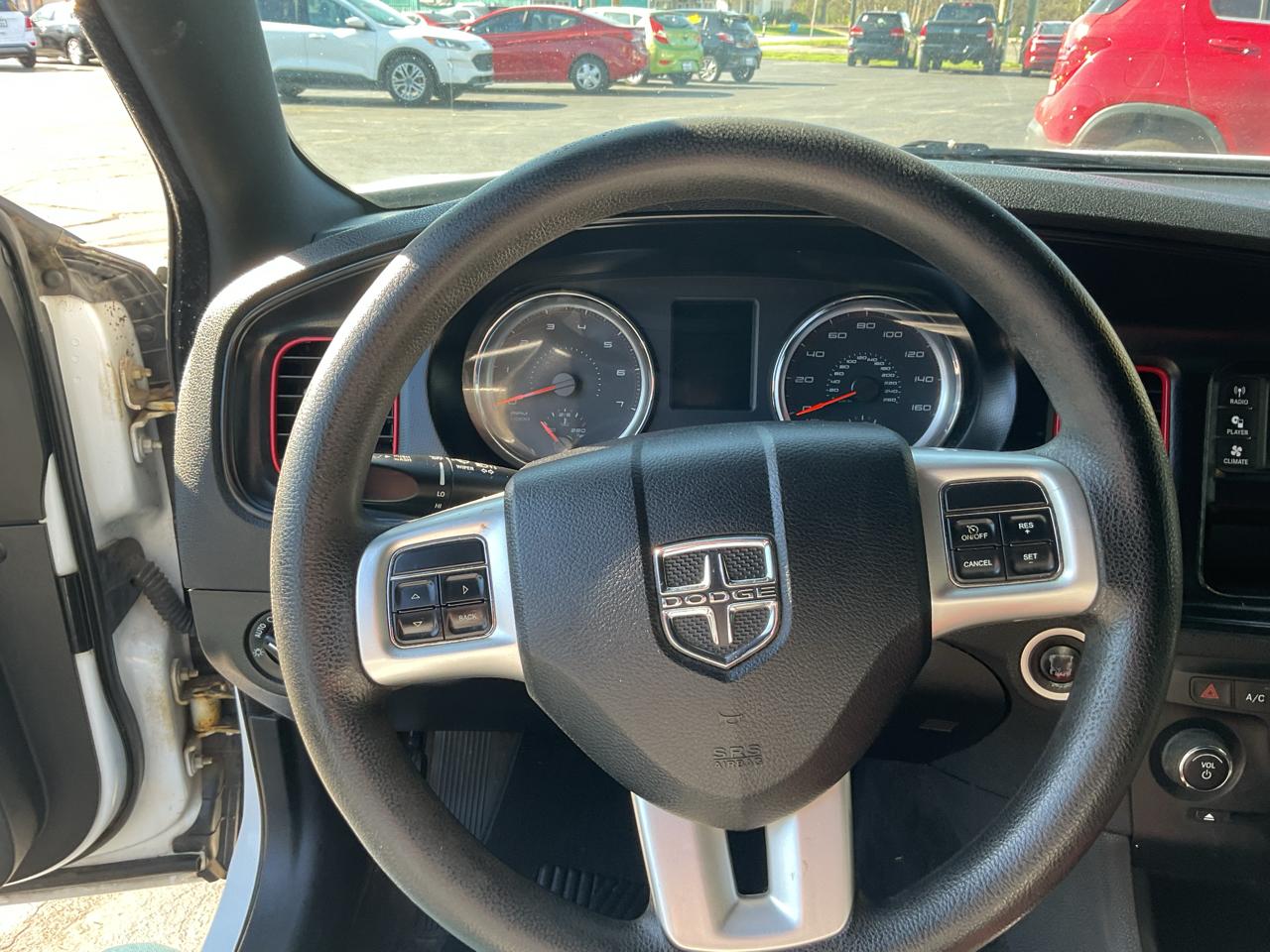 Dodge Charger 4dr Sdn SE RWD 2013