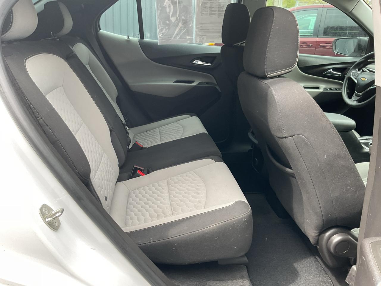 Chevrolet Equinox FWD 4dr LS w/1LS 2018