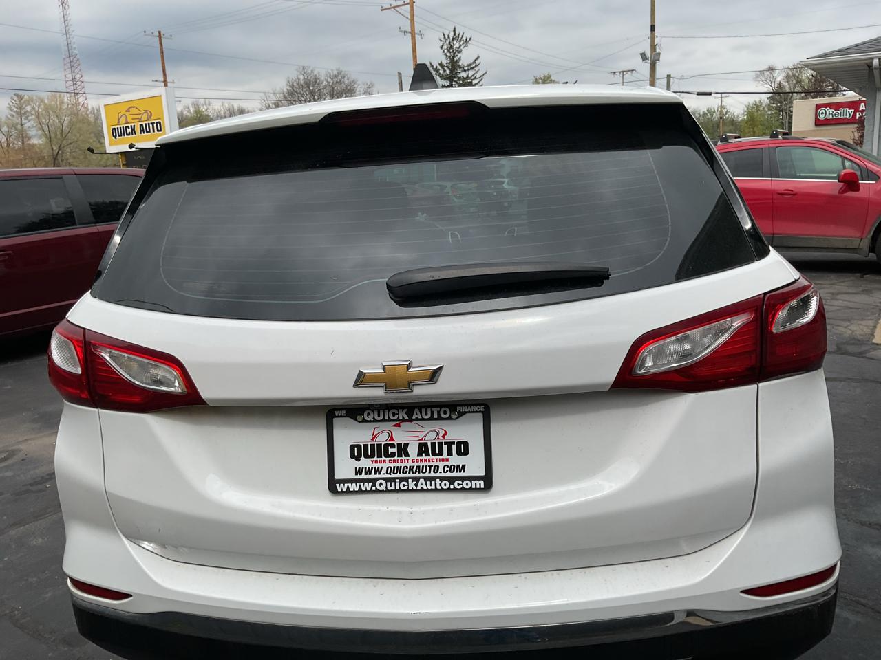 Chevrolet Equinox FWD 4dr LS w/1LS 2018