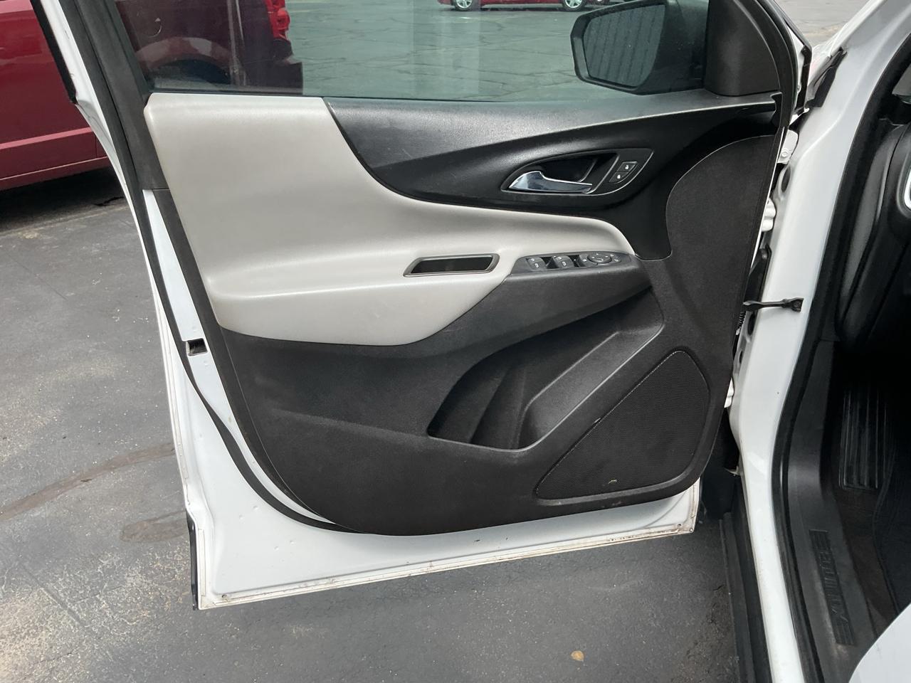 Chevrolet Equinox FWD 4dr LS w/1LS 2018