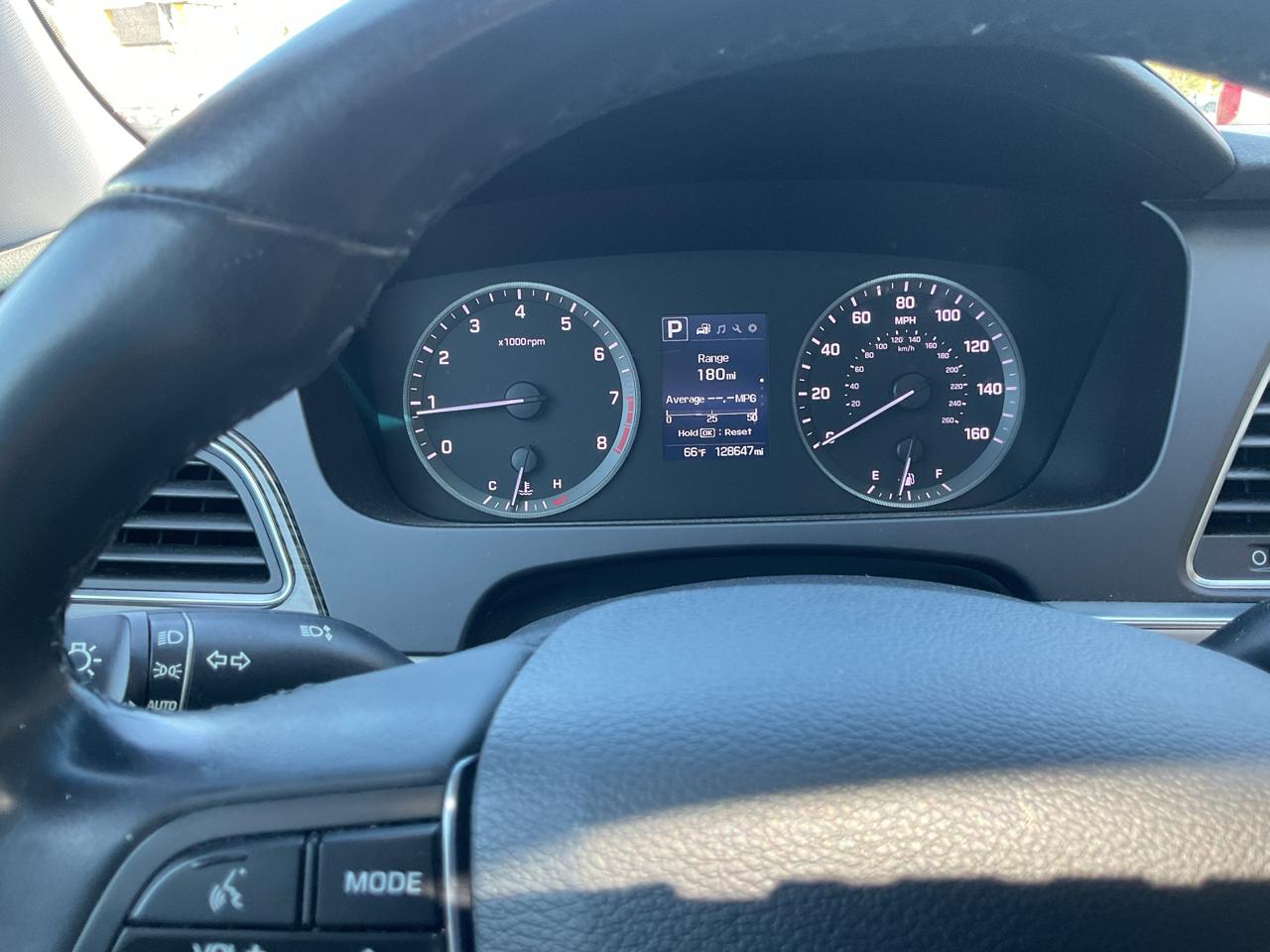 Hyundai Sonata 4dr Sdn 2.4L Limited 2016