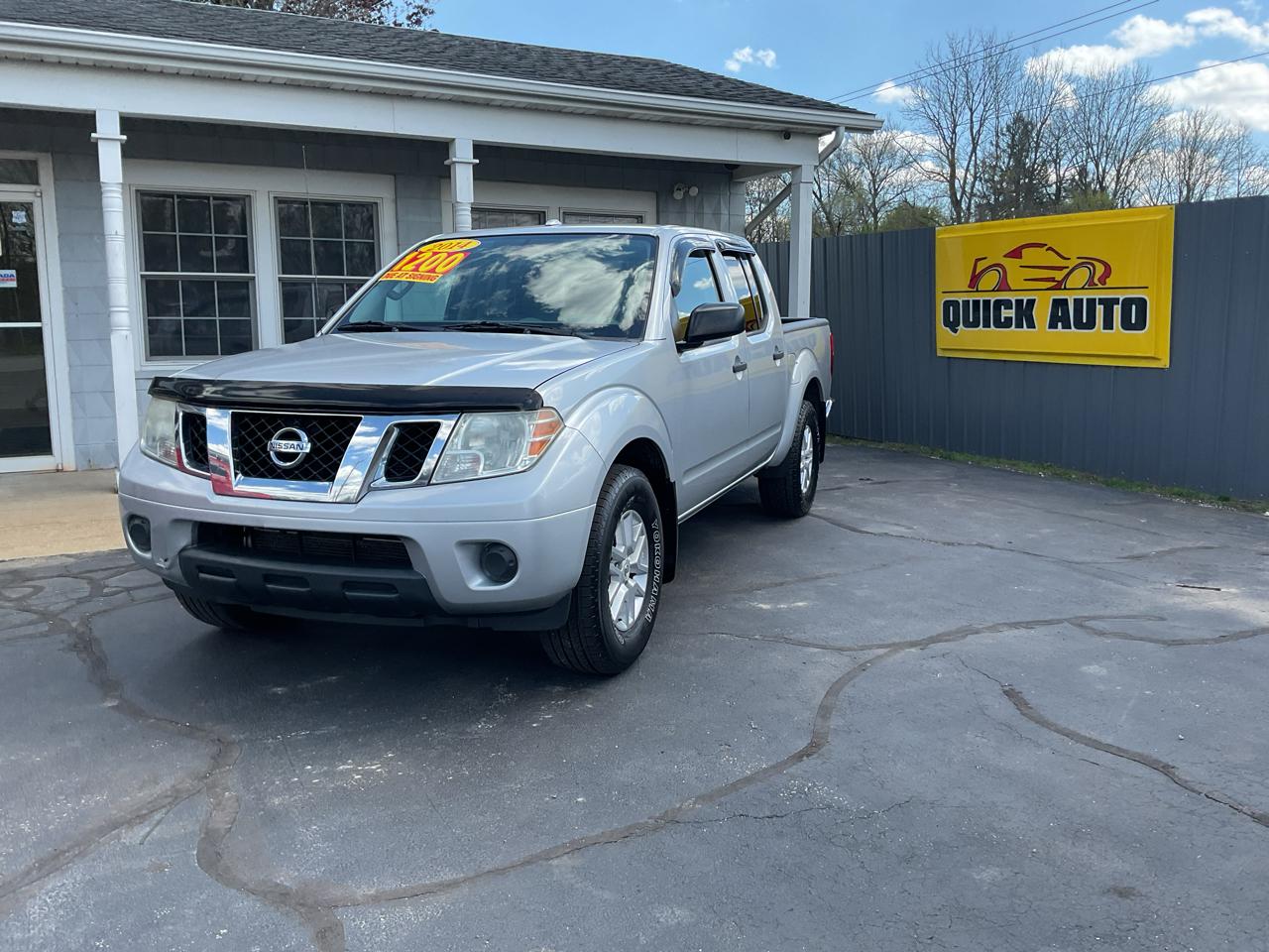 Nissan Frontier 2WD Crew Cab SWB Auto Desert Runner 2014