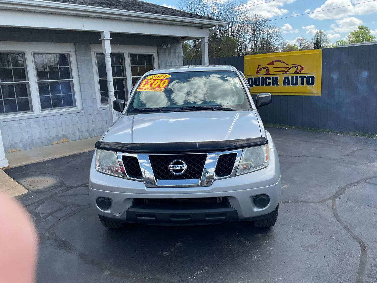 Nissan Frontier 2WD Crew Cab SWB Auto Desert Runner 2014