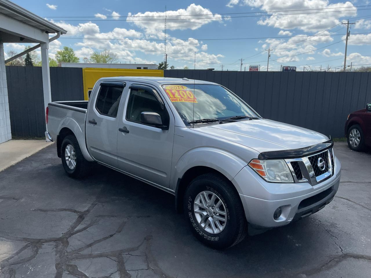 Nissan Frontier 2WD Crew Cab SWB Auto Desert Runner 2014