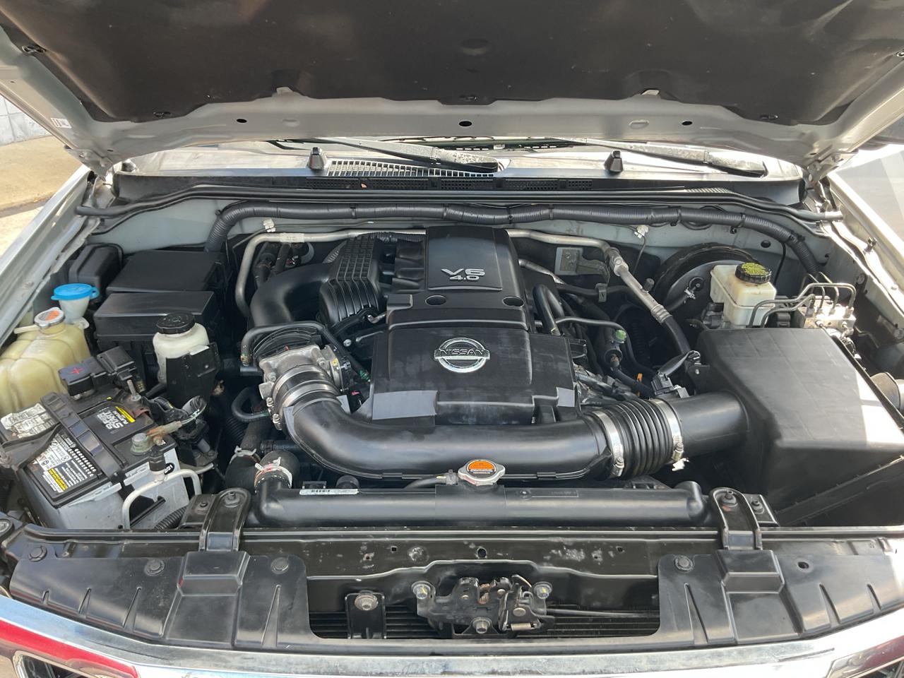 Nissan Frontier 2WD Crew Cab SWB Auto Desert Runner 2014