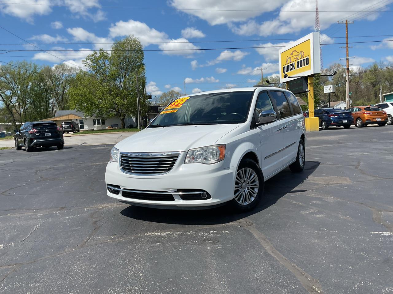 Chrysler Town & Country 4dr Wgn Touring-L 2014