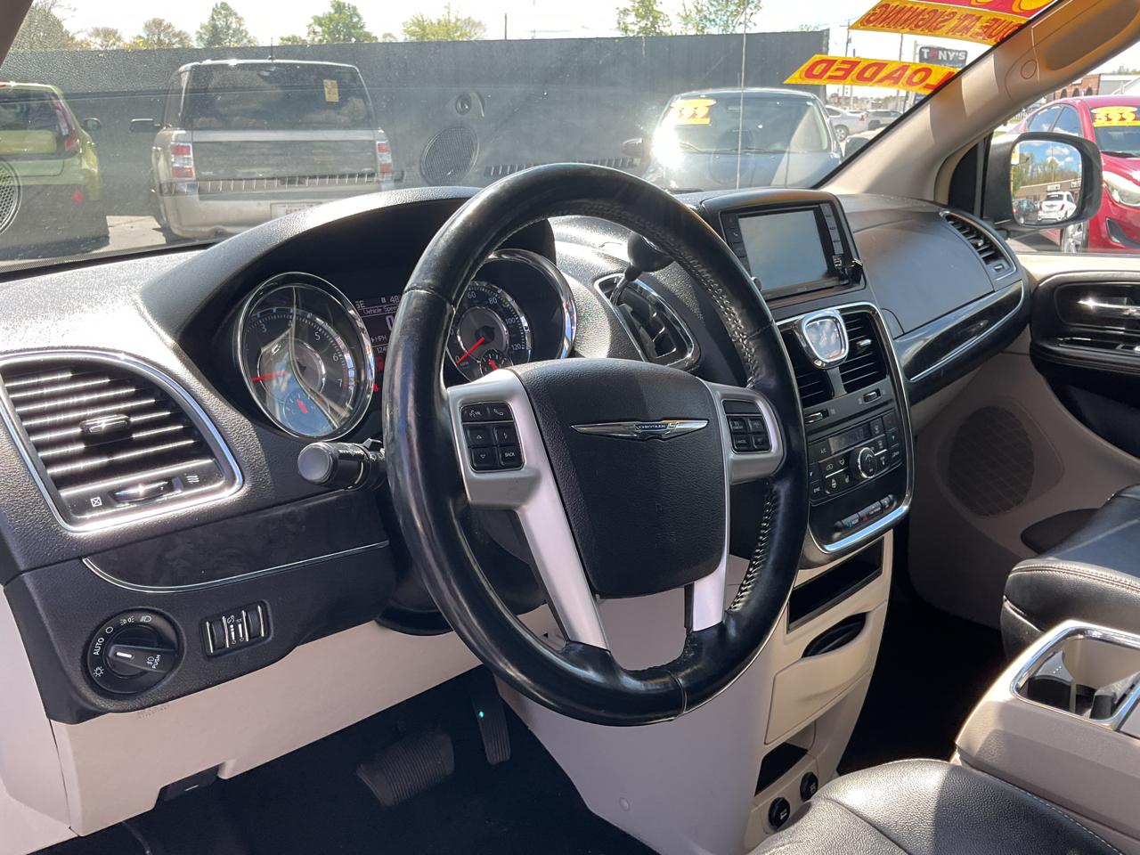 Chrysler Town & Country 4dr Wgn Touring-L 2014