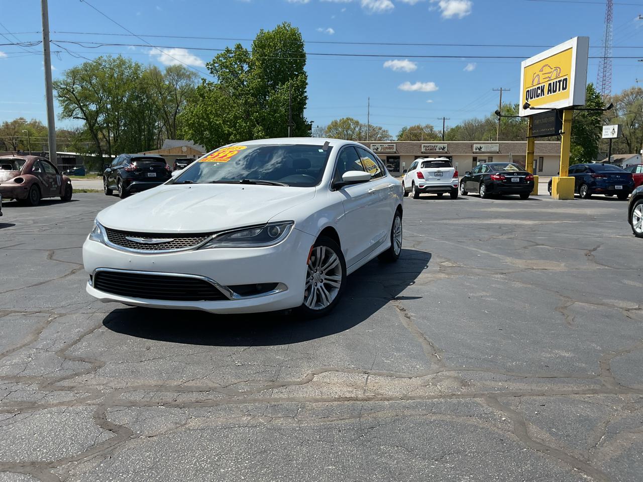 Chrysler 200 4dr Sdn Limited FWD 2015