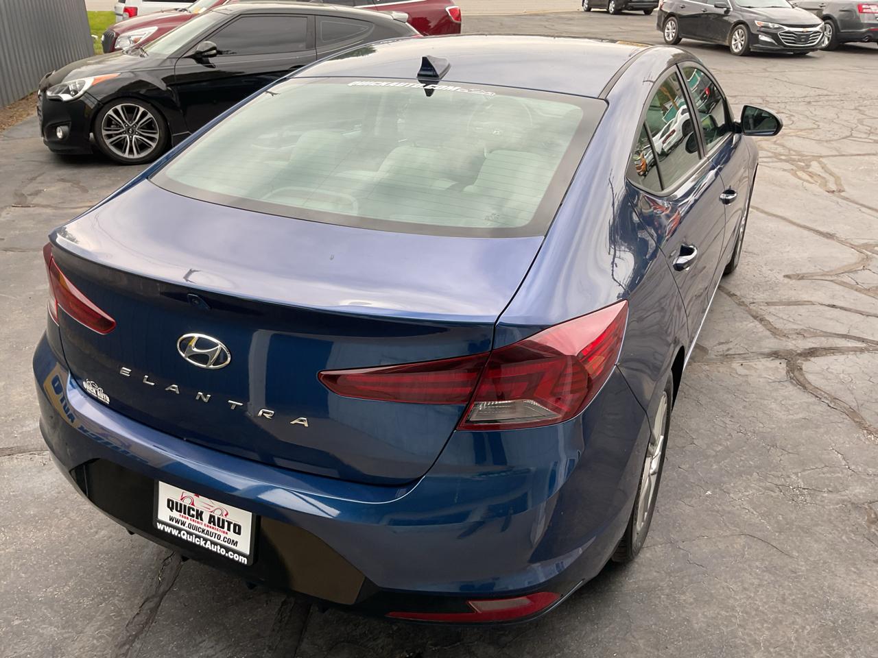 Hyundai Elantra SEL IVT 2020
